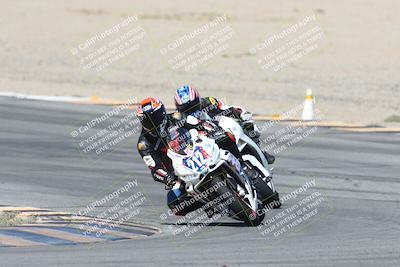 media/Oct-05-2025-CVMA (Sun) [[beeef4f201]]/Race 10-Formula Lightweight Twins Shootout/